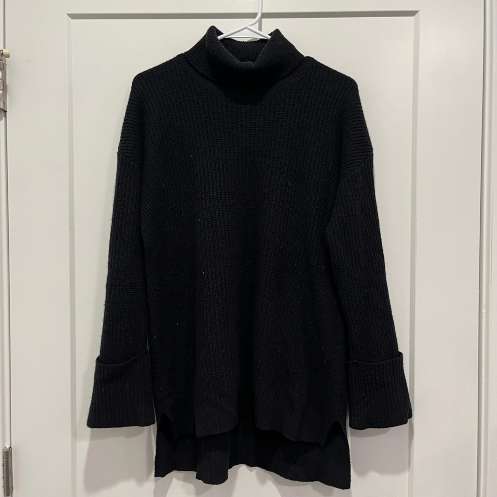 Halogen Black 100% Cashmere Turtleneck Ribbed Sweater Small High Low Hem
